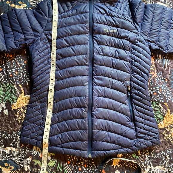 Marmot Women’s Down Jacket Size Medium - Picture 6 of 9
